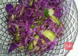 凉拌紫橄榄的做法图解1