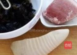 木耳冬笋肉片的做法图解1
