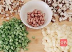 韭菜疙瘩汤的做法图解3