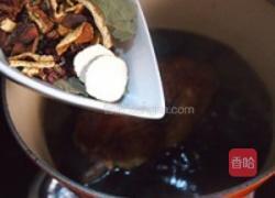 私房飘香柱候酱牛肉的做法图解7