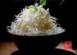 绿豆芽炒鸡丝的做法图解1