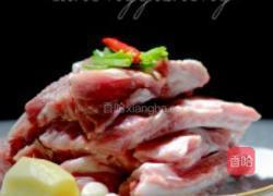 家常排骨炖豆角的做法图解3