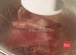 萝卜羊骨汤的做法图解1