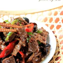 韭菜花小炒肉的做法[图]