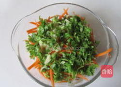 黑木耳拌海蜇丝的做法图解6