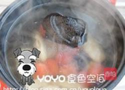 灵芝鸡翅番茄汤的做法图解3