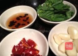 塔香蒜头鸡肝的做法图解3