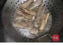 糖醋排骨的做法图解3