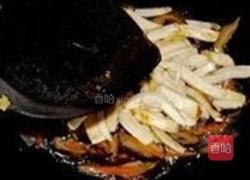冬菇炒豆腐干的做法图解8