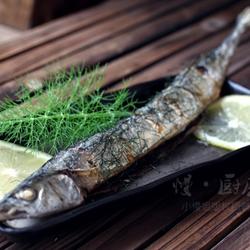 日式烤秋刀鱼的做法[图]
