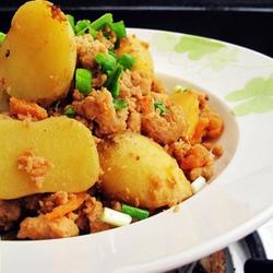 土豆虾仁炒肉末的做法[图]