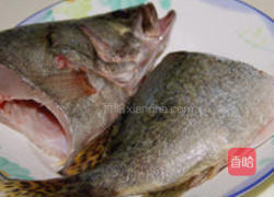 奶白桂鱼汤的做法图解1