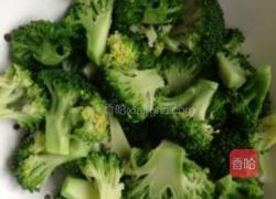 上汤竹荪西兰花的做法图解1