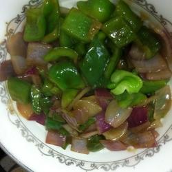 糖醋柿子椒的做法[图]