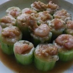 黄瓜酿豆腐虾盅的做法[图]