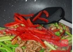 蒜薹炒牛柳的做法图解3