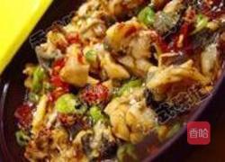 塔吉锅菜谱剁椒牛蛙的做法图解2