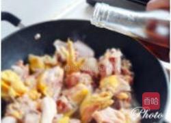 小鸡炖蘑菇的做法图解4