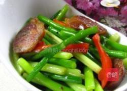 腊肠炒蒜苗的做法图解7
