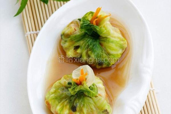 圆白菜裹虾肉末
