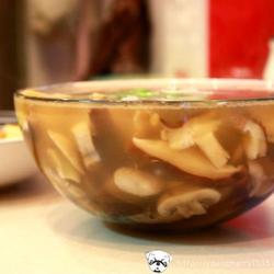 菌菇肉片汤的做法[图]