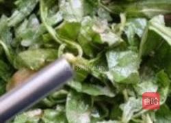 炝拌苦菜的做法图解2