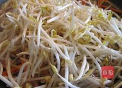 绿豆芽炒红萝卜丝的做法图解6