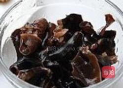 鲜山药炒桃仁的做法图解3