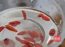 鲜山药炒桃仁的做法图解4