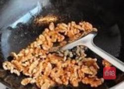 鲜山药炒桃仁的做法图解5