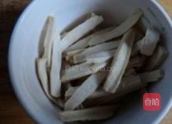 水芹菜炒豆干的做法图解2