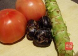 番茄炖丸子的做法图解1