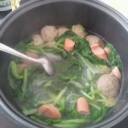 小白菜粉丝贡丸汤的做法[图]