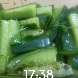 凉拌脆瓜的做法[图]