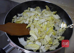 大白菜炒培根的做法图解9