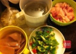 爆炒猪腰的做法图解1