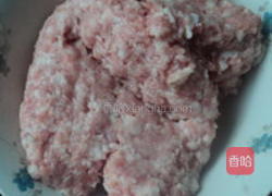 红烧肉圆的做法图解1
