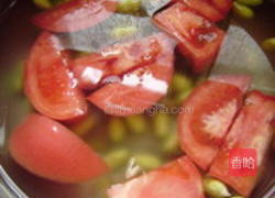 番茄榨菜毛豆子蛋汤的做法图解3