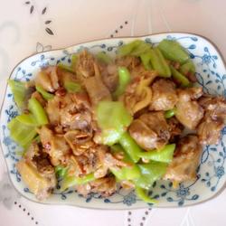 青椒炒鸡块的做法[图]