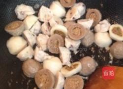 炒鱼丸的做法图解6