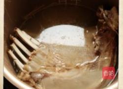 混合香草羊排的做法图解1