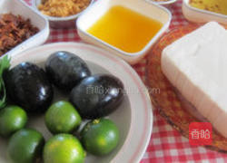 泰式凉拌皮蛋豆腐的做法图解1