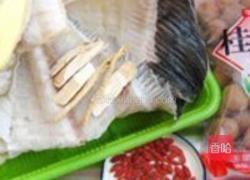 人参鱼排汤的做法图解1