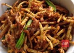 折耳根炒肉的做法图解3