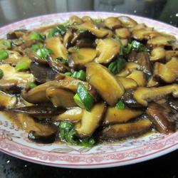 红烧鲜香菇的做法[图]