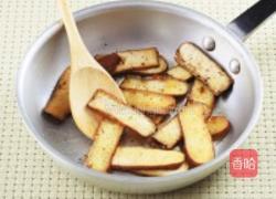 豉香韭菜香干的做法图解2