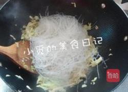 卷心菜炒粉丝的做法图解4