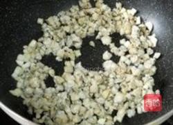 韭香螺蛳肉的做法图解2