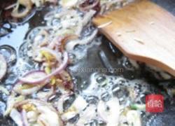 鸡枞火腿大救驾的做法图解5