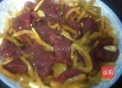 榨菜蒸牛肉的做法图解1
